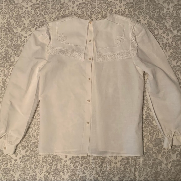 Vintage crisp linen pilgrim collar blouse - Picture 6 of 8